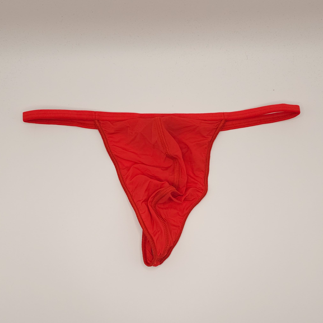 Hom G-string Plume